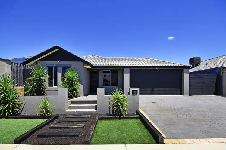 4 Ginnini Lane, Ellenbrook WA 6069