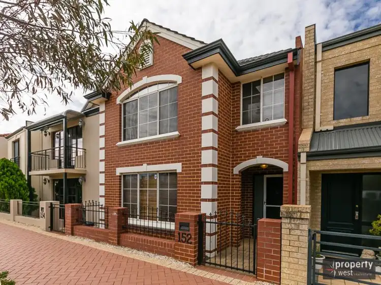 152 Lakeside Drive, Joondalup WA 6027