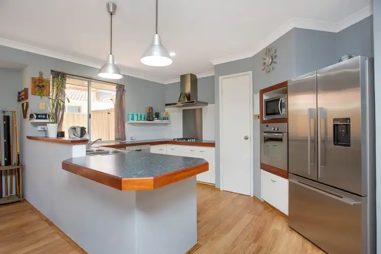 Fifth view of Homely house listing, 15 Richenda Court, Marangaroo WA 6064