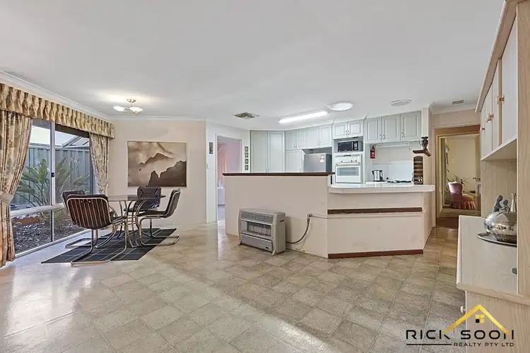 Fifth view of Homely house listing, 8 Lovatt Court, Leeming WA 6149