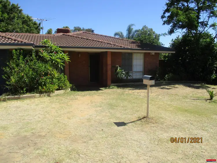 2 Camfield Loop, Parmelia WA 6167