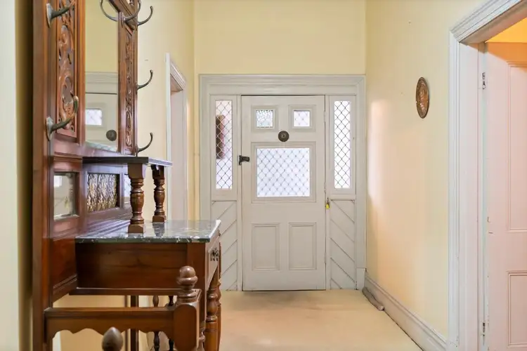 34 Hamilton Street, East Fremantle WA 6158