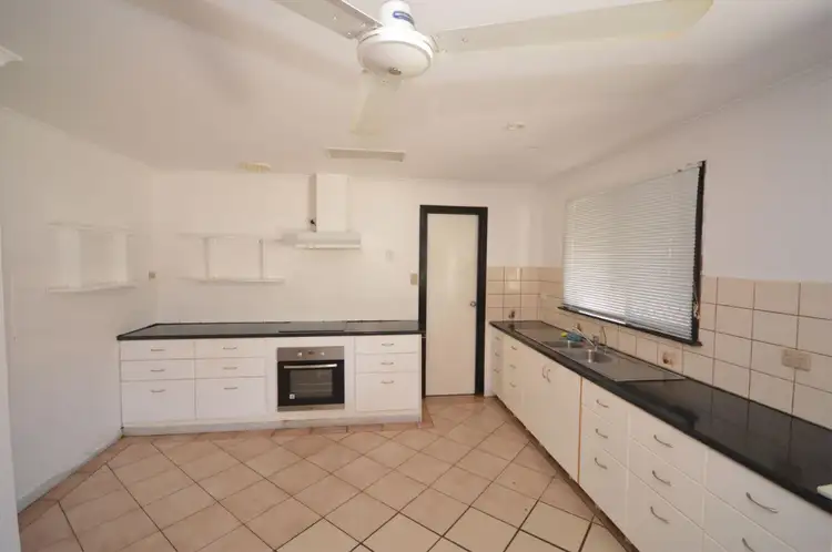 Second view of Homely house listing, 6 Veresdale Retreat, Coodanup WA 6210