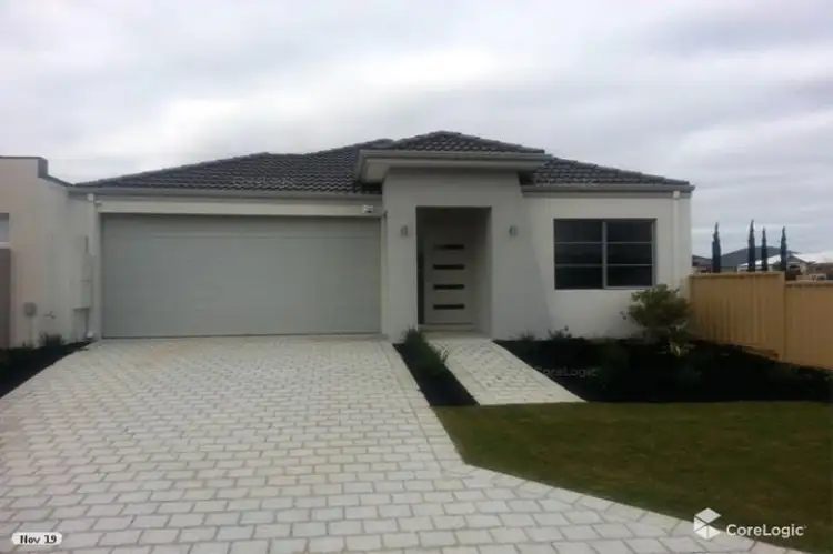 16 Amery Road, Hocking WA 6065