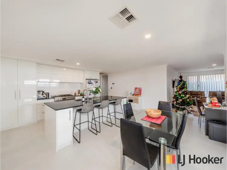 11 Bundjalung Rise, Yanchep WA 6035