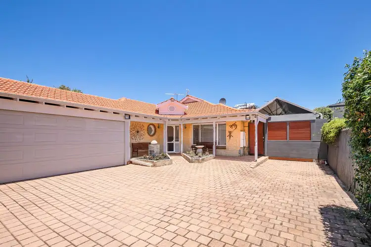 7a Jane Road, Applecross WA 6153
