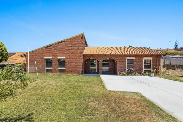 1/3 Shallow Street, Spearwood WA 6163