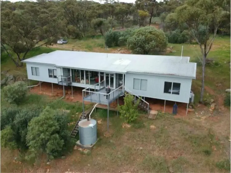 42 Folewood Road, Toodyay WA 6566