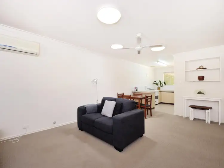 Fourth view of Homely villa listing, 1/105 Simpson Avenue, Rockingham WA 6168