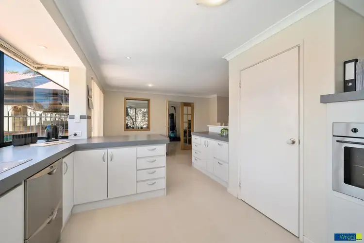 Sixth view of Homely house listing, 3 Melfort Circle, Kinross WA 6028