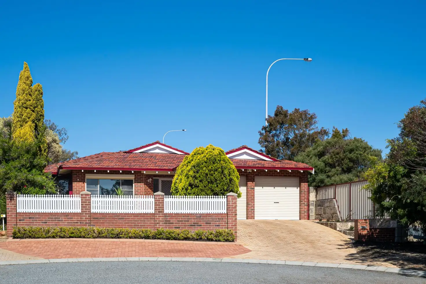Main view of Homely house listing, 27 Yarrawarrah Mews, Duncraig WA 6023