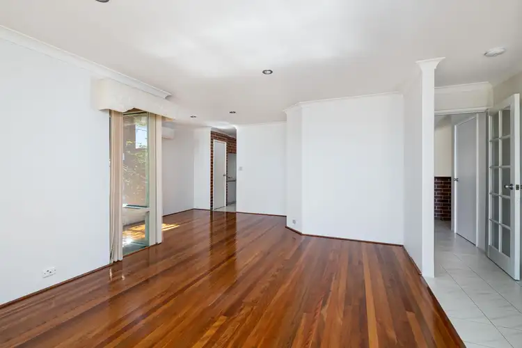 Sixth view of Homely house listing, 27 Yarrawarrah Mews, Duncraig WA 6023