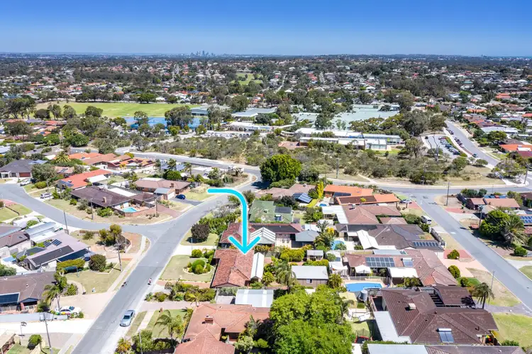 60 Bernard Manning Drive, Duncraig WA 6023