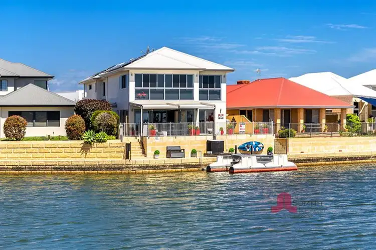 57B Portofino Crescent, Pelican Point WA 6230