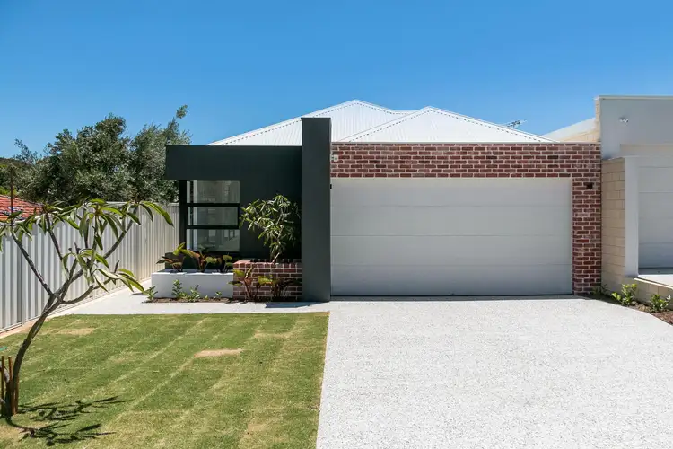 19 Dermer, Beaconsfield WA 6162