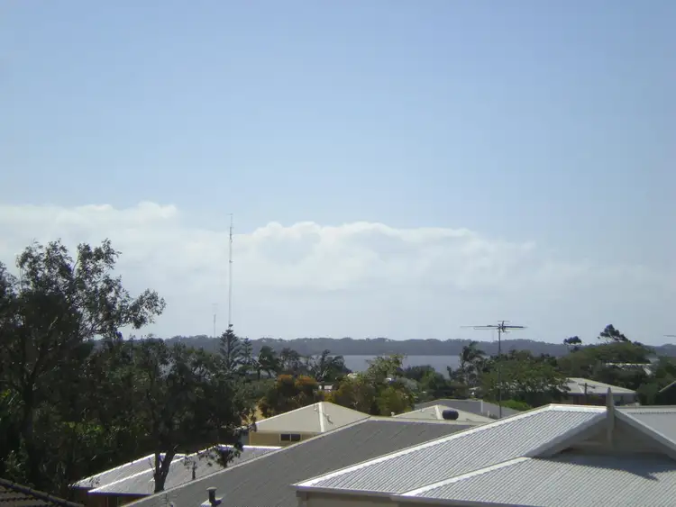 Fifth view of Homely house listing, 8 Amy Cove, Australind WA 6233