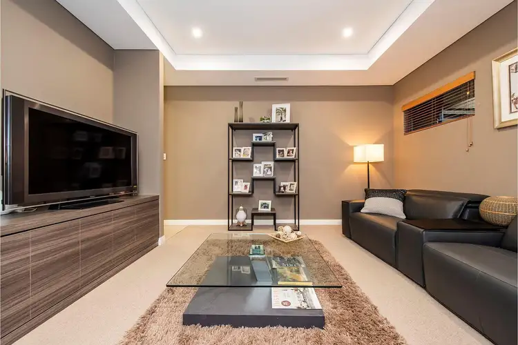 Fifth view of Homely house listing, 15 VIRIDIAN BOULEVARD, Aveley WA 6069
