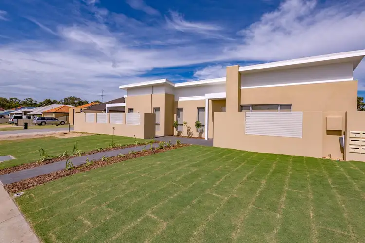 1/98 Oakleigh Drive, Erskine WA 6210