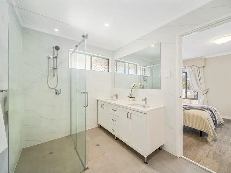 Sixth view of Homely house listing, 17 Shillington Way, Thornlie WA 6108