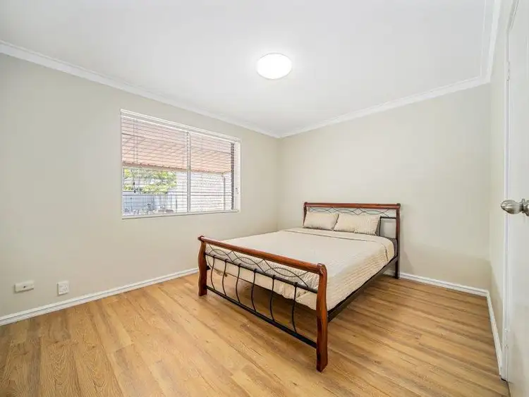 Seventh view of Homely house listing, 17 Shillington Way, Thornlie WA 6108