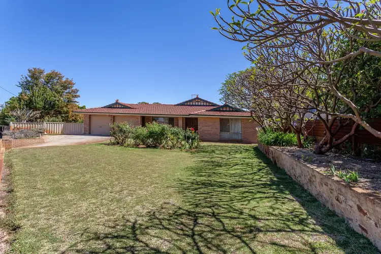 33 Osborne Place, Stirling WA 6021