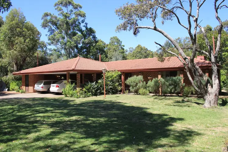 420 Gill Street, Mundaring WA 6073