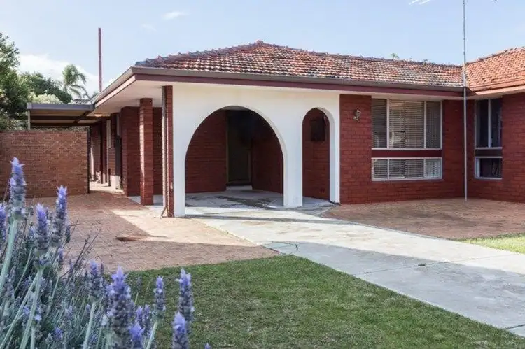 32A Owen Road, Hamilton Hill WA 6163