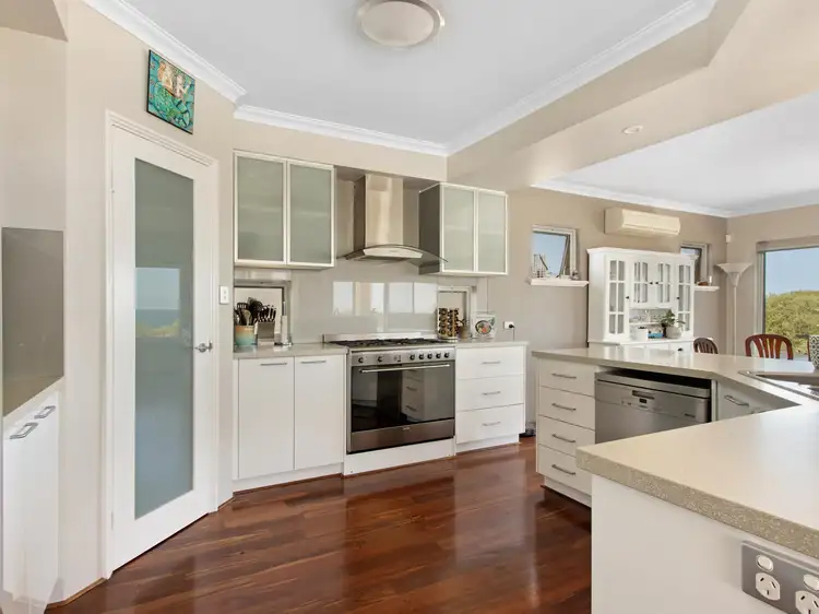 Fourth view of Homely house listing, 29 Venice Retreat, Warnbro WA 6169
