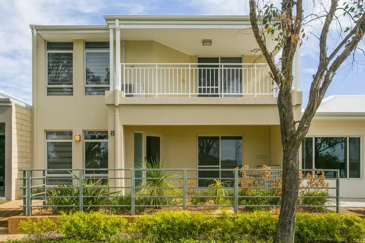 5 Melton Hill Lane, Champion Lakes WA 6111