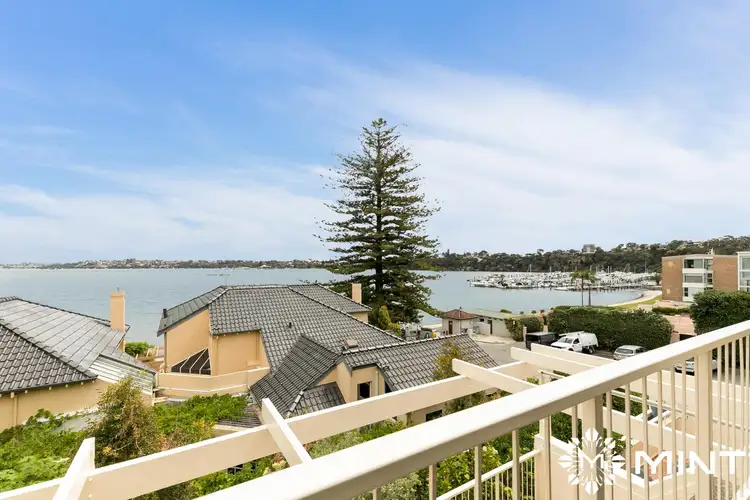 2/18 Victoria Avenue, Claremont WA 6010