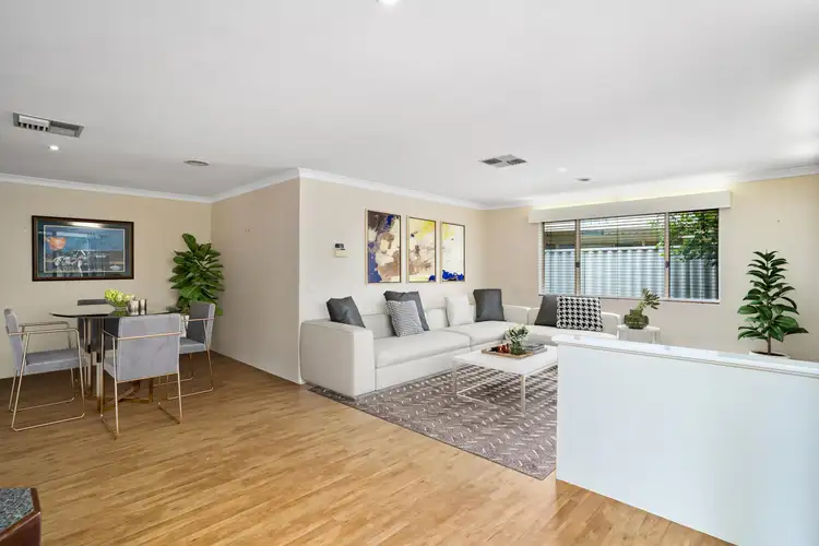 11 Sorrel Rise, Woodvale WA 6026