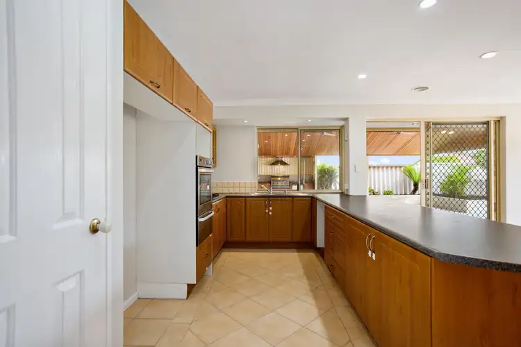 Seventh view of Homely house listing, 54 Bindoon Loop, Huntingdale WA 6110