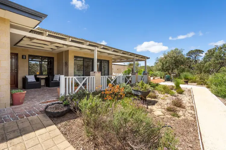Fifth view of Homely house listing, 7 Kangaroo Place, Woodridge WA 6041