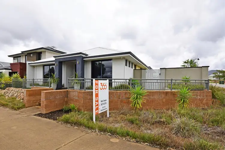51 Lomas Circle, Ellenbrook WA 6069