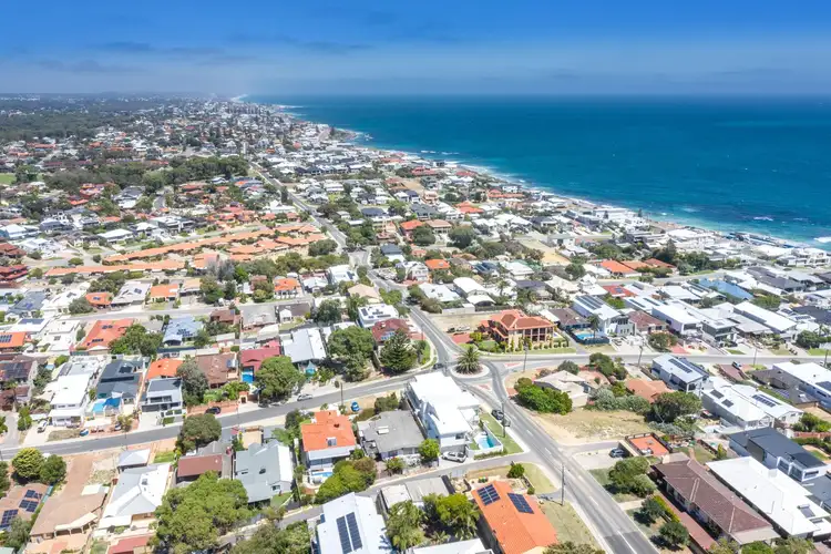 Fifth view of Homely house listing, 37 High Street, Sorrento WA 6020
