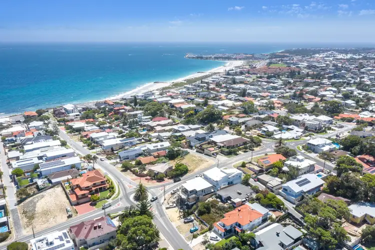 Sixth view of Homely house listing, 37 High Street, Sorrento WA 6020
