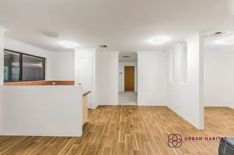 Third view of Homely house listing, 10 Whyatt Green, Leda WA 6170