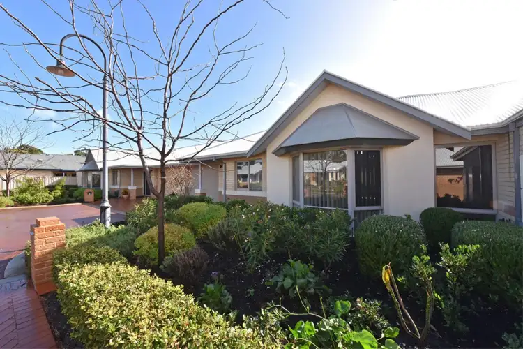 2/91 Hybanthus Road, Ferndale WA 6148