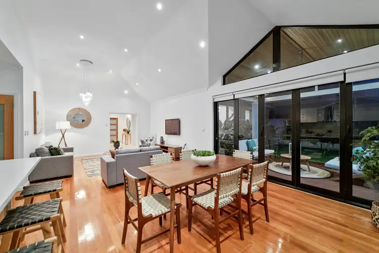 Fifth view of Homely house listing, 2 Teakwood Avenue, Woodlands WA 6018