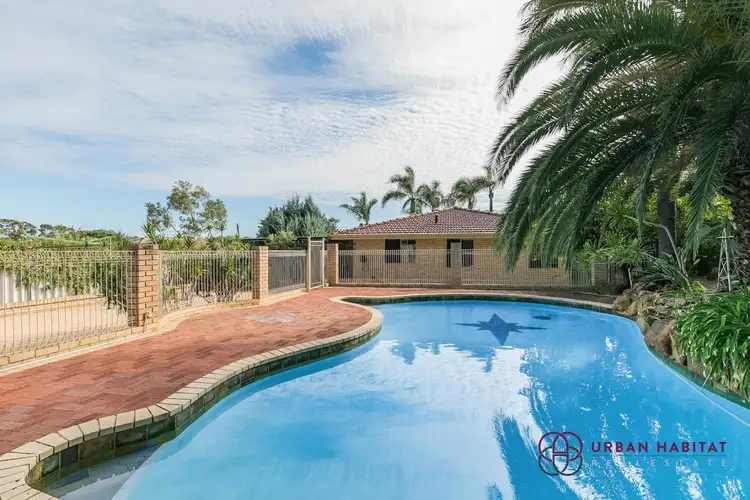 6 Cobine Rise, Parmelia WA 6167