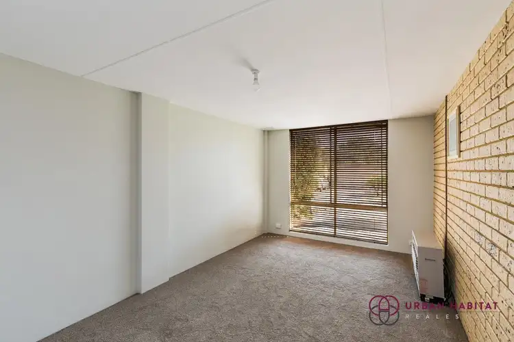 Seventh view of Homely house listing, 6 Cobine Rise, Parmelia WA 6167