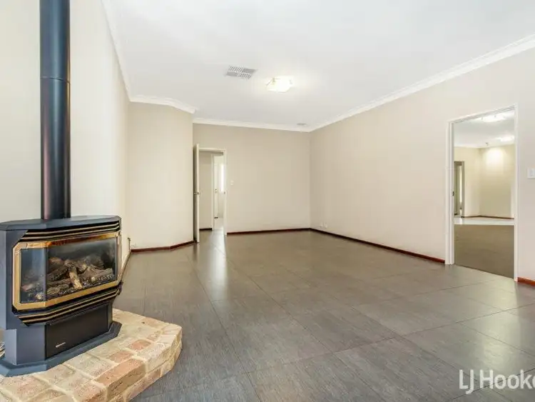 Fifth view of Homely house listing, 2 Santalum Retreat, Canning Vale WA 6155