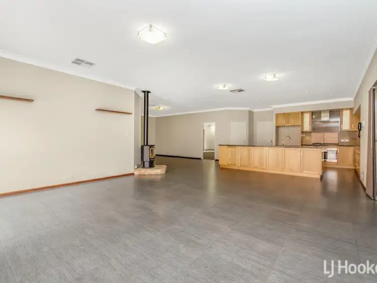 Sixth view of Homely house listing, 2 Santalum Retreat, Canning Vale WA 6155