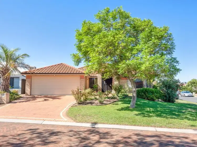 7 Delonix Circle, Woodvale WA 6026