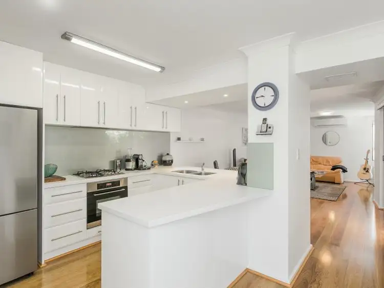 Second view of Homely house listing, 21/42 Gillett Drive, Kardinya WA 6163