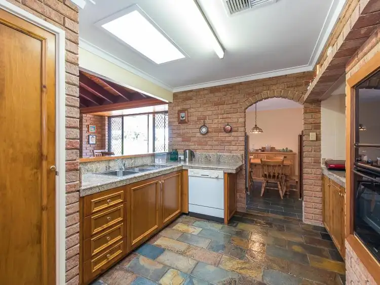 Fourth view of Homely house listing, 10 Paisley Court, Warwick WA 6024