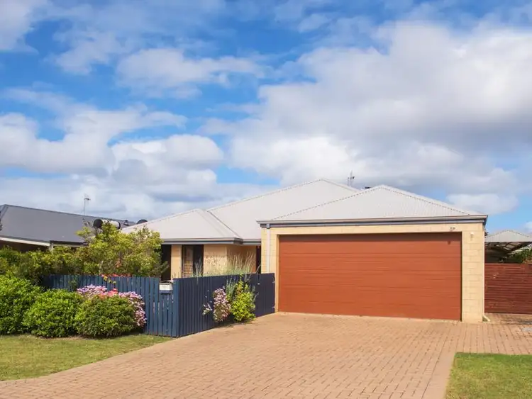27 Woodard Avenue, Margaret River WA 6285