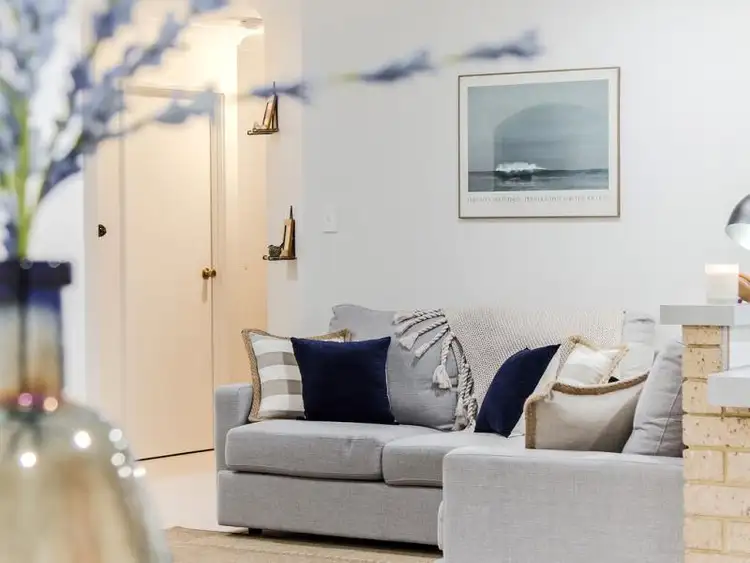 Sixth view of Homely house listing, 2 Castlereagh Circle, Port Kennedy WA 6172