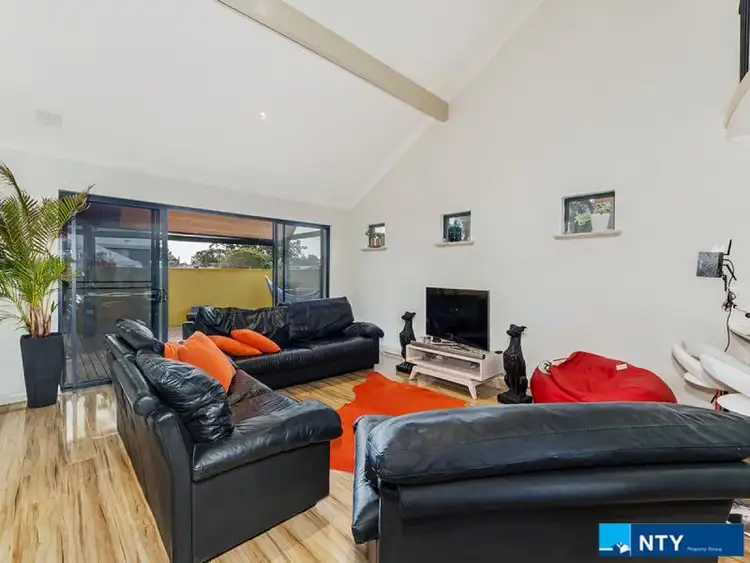 Sixth view of Homely townhouse listing, 1/7 Fogerthorpe Crescent, Maylands WA 6051