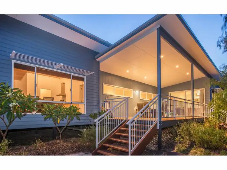 10 Parkland Court, Quindalup WA 6281